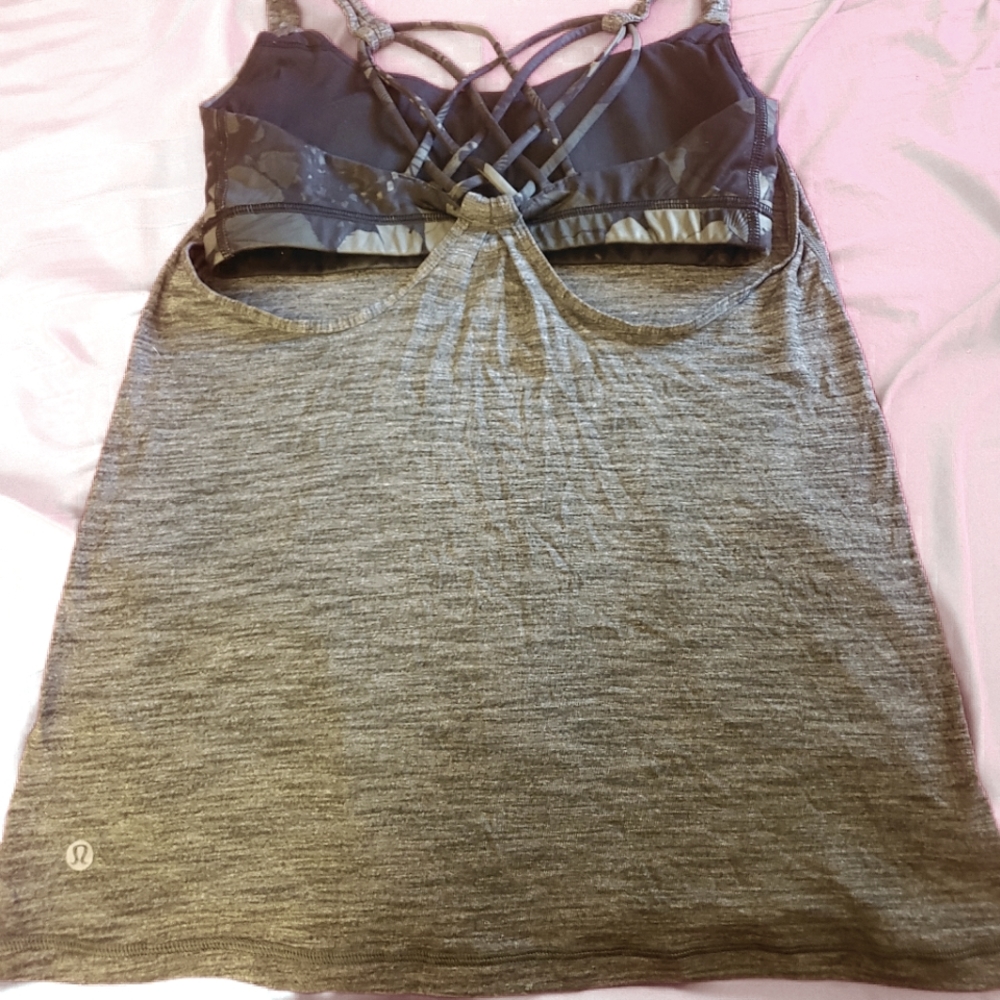 Lululemon 2 in 1 sports bra tank top